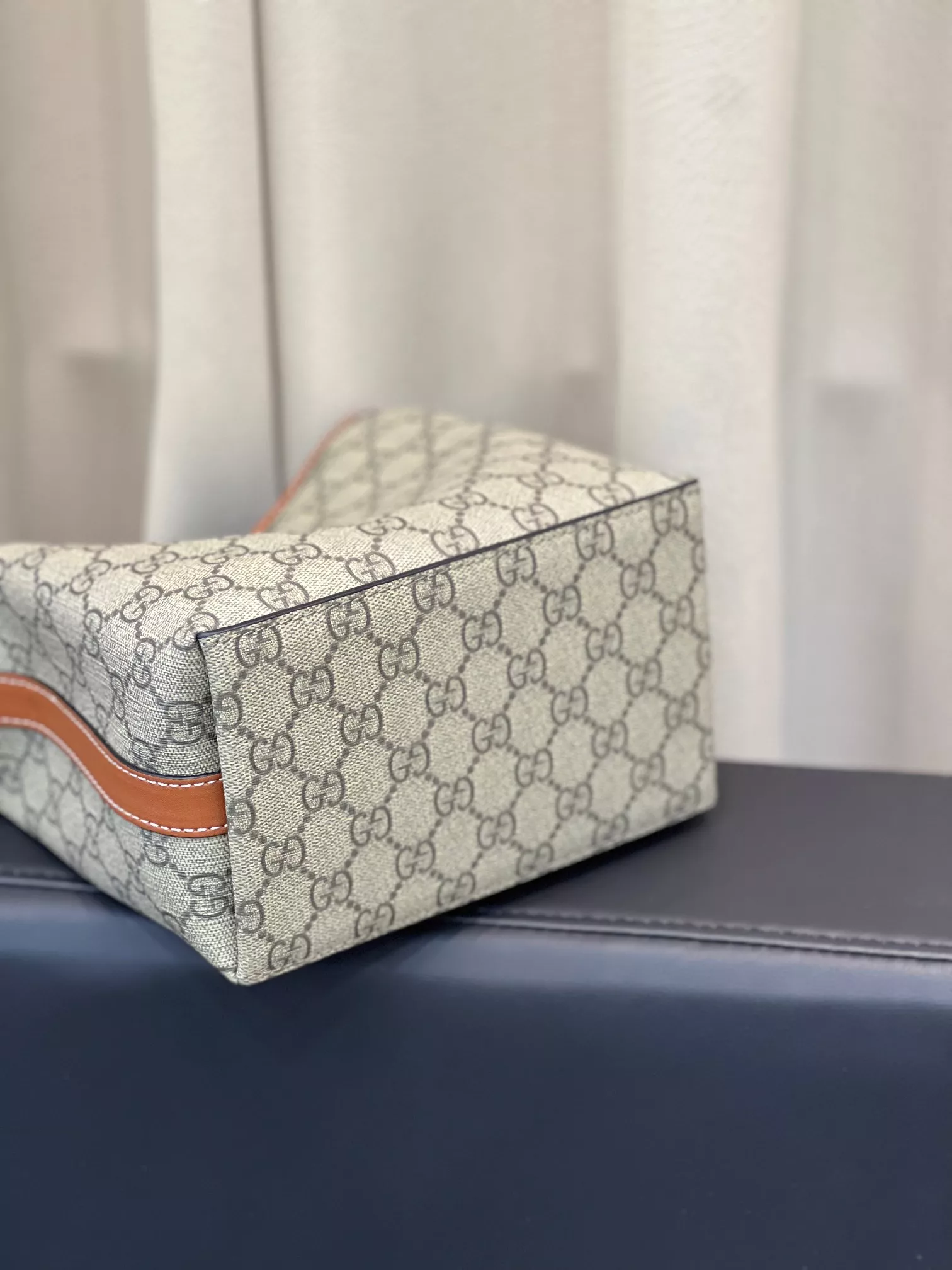 UrbanStyle 1218 Gucci AAA Quality Messenger Bags For Women