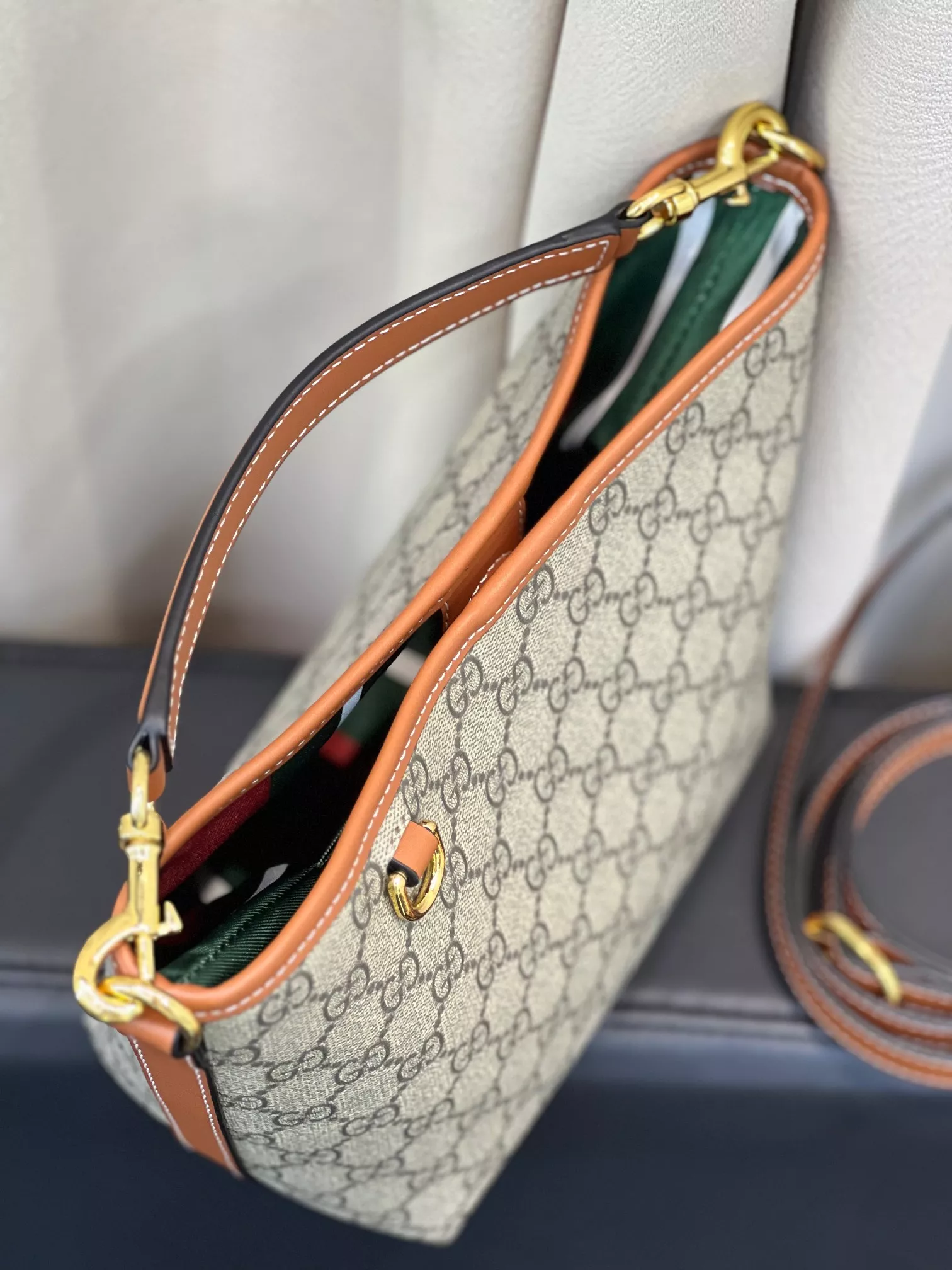 UrbanStyle 1218 Gucci AAA Quality Messenger Bags For Women