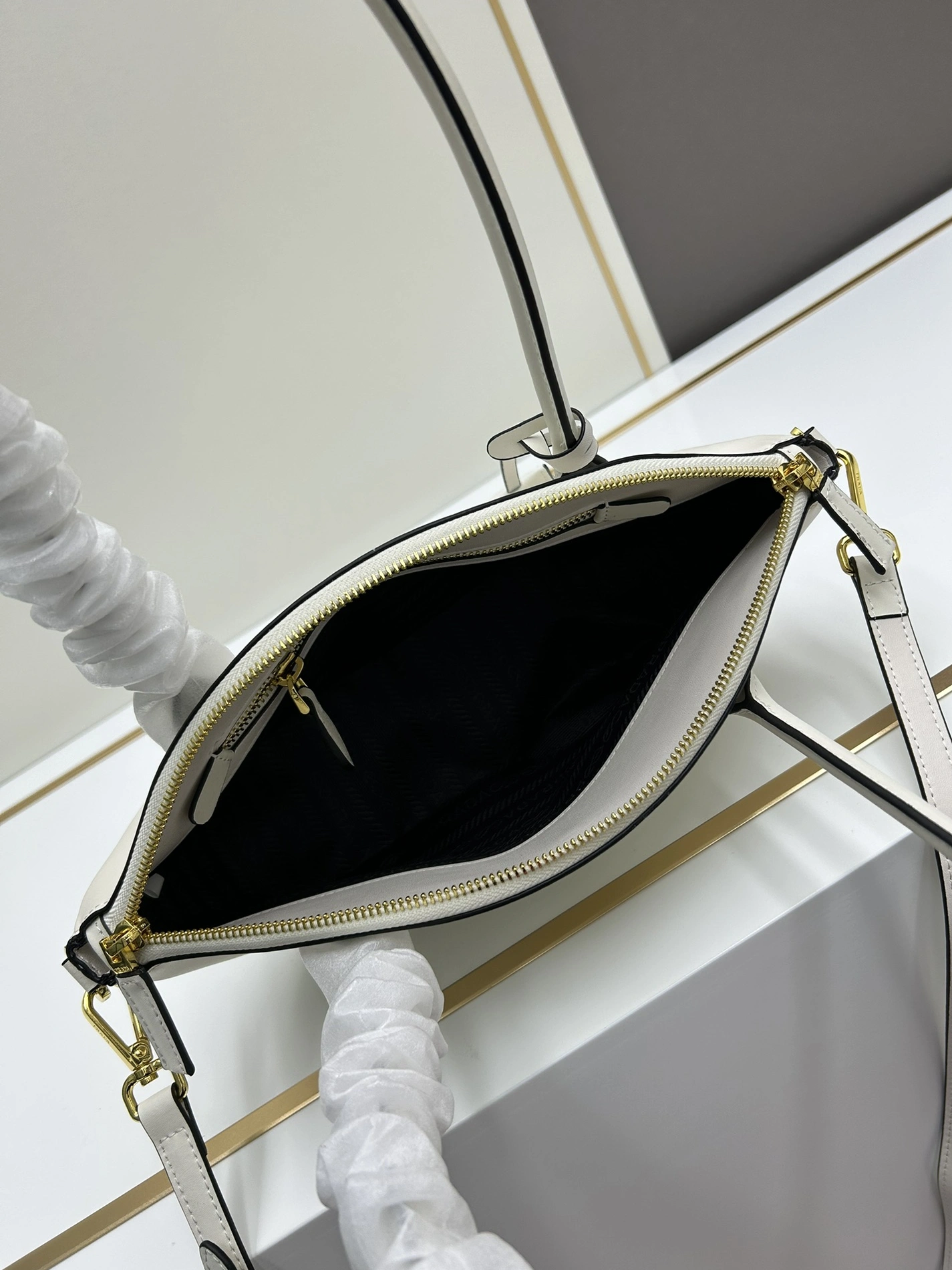 UrbanStyle 1292 Prada AAA Quality Shoulder Bags For Women