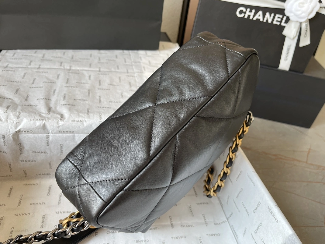 UrbanStyle 1316 Chanel AAA Quality Messenger Bags For Women