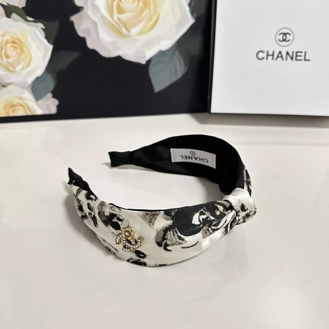 UrbanStyle 1467 Chanel Headband