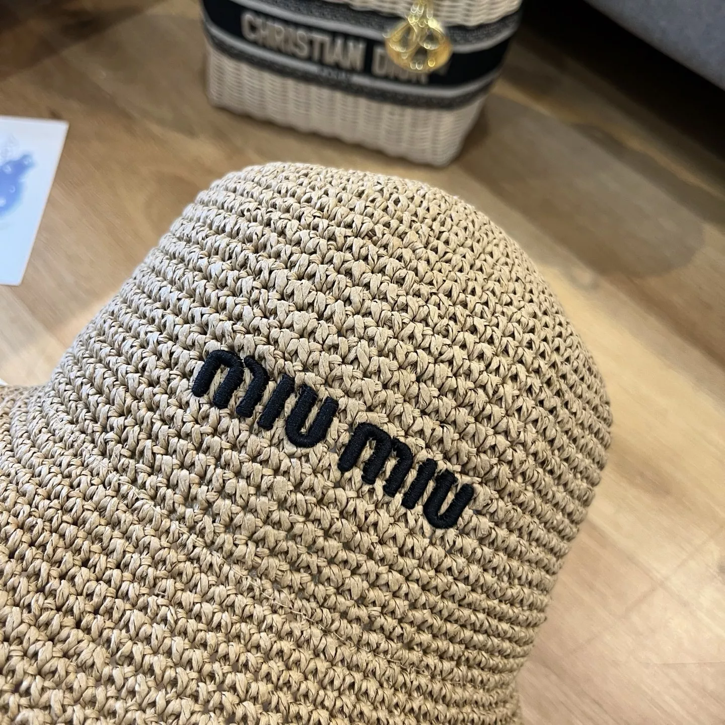 UrbanStyle 1553 MIU MIU Caps