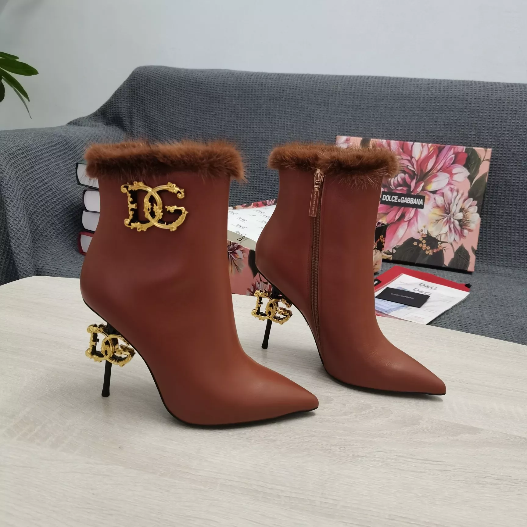 UrbanStyle 1606 Dolce & Gabbana D&G Boots For Women