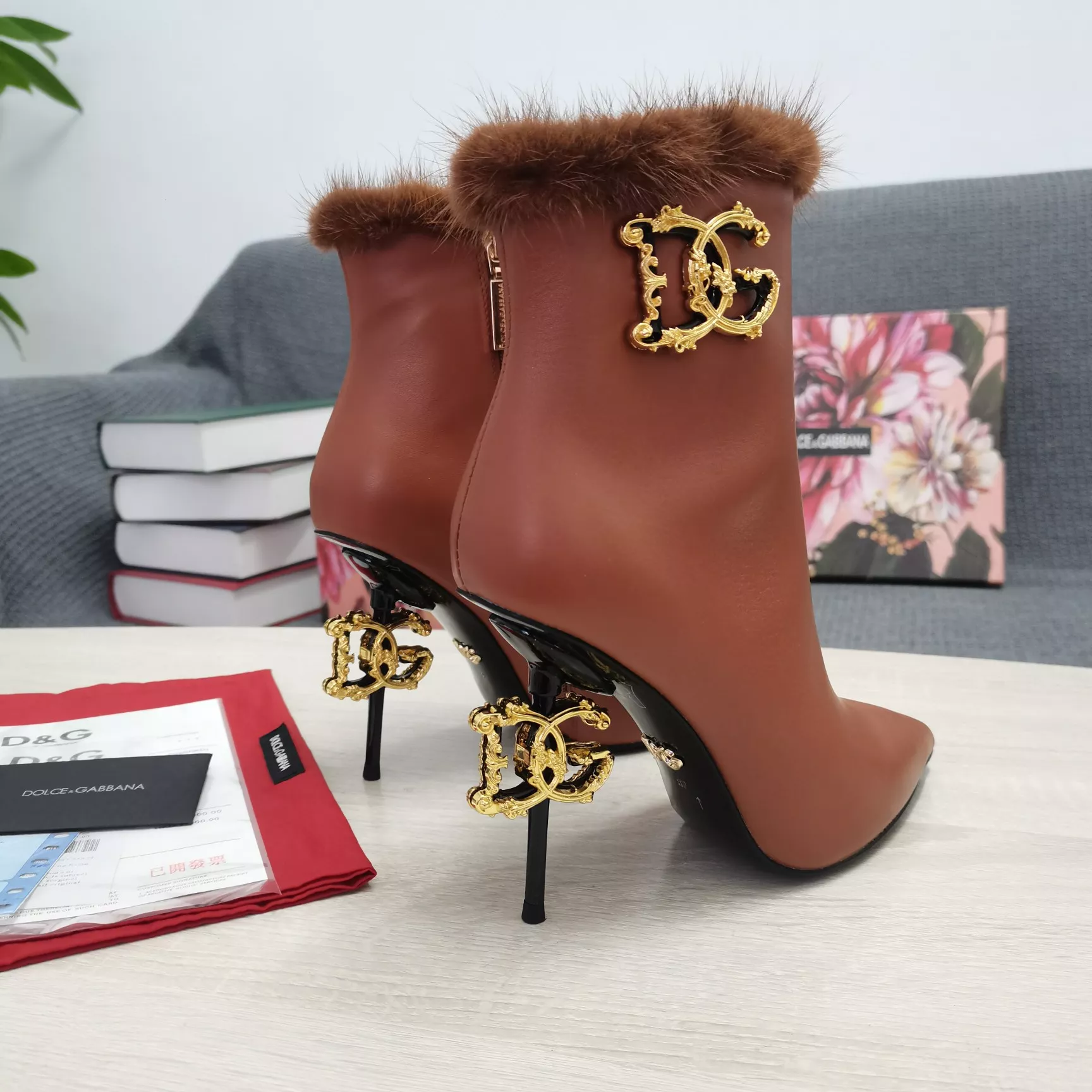UrbanStyle 1606 Dolce & Gabbana D&G Boots For Women