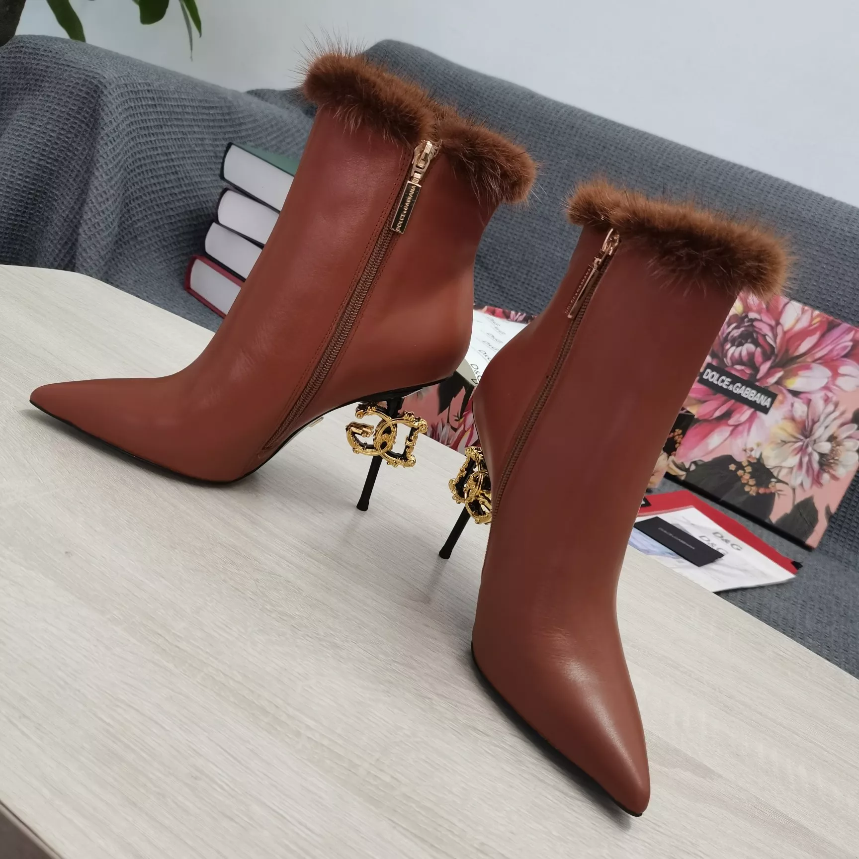 UrbanStyle 1606 Dolce & Gabbana D&G Boots For Women