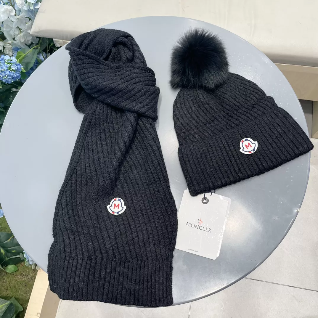 UrbanStyle 1745 Moncler Hat and Scarf and Glove Set