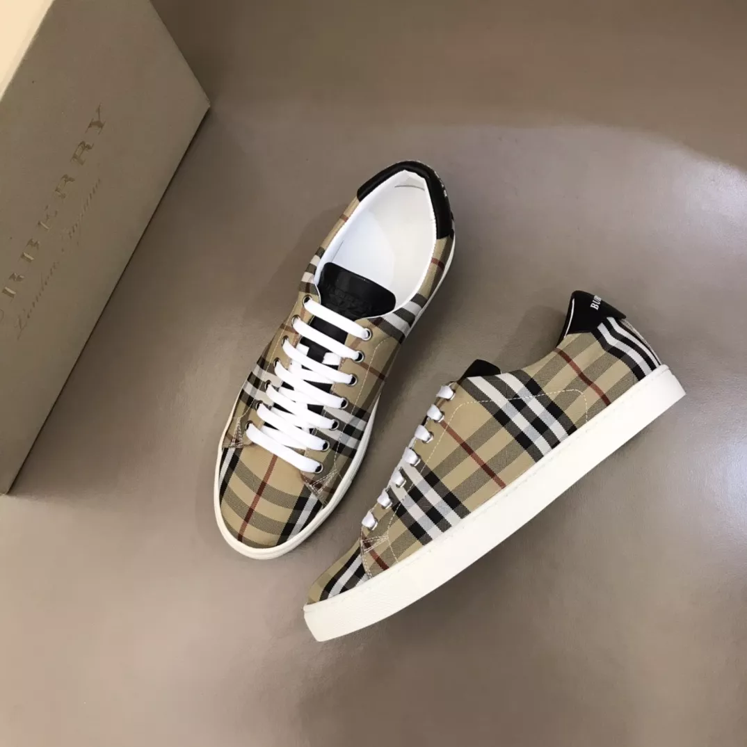 UrbanStyle 203 Burberry Casual Shoes For Men