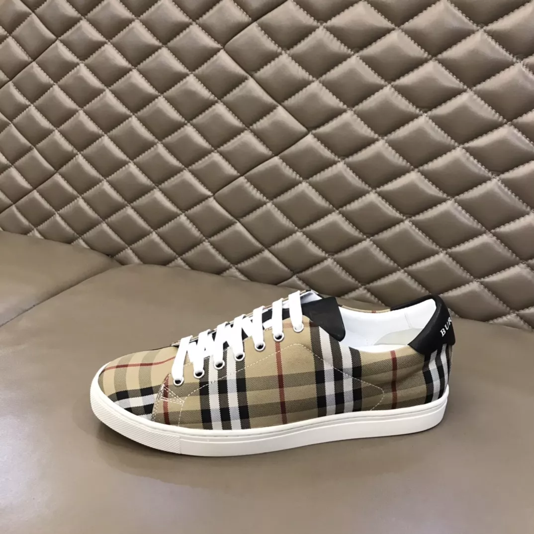 UrbanStyle 203 Burberry Casual Shoes For Men