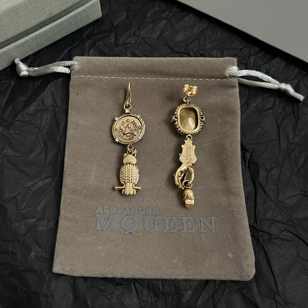 UrbanStyle 222 Alexander McQueen Earrings For Women