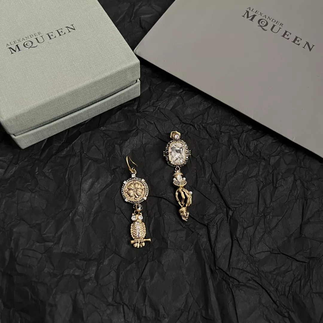 UrbanStyle 222 Alexander McQueen Earrings For Women