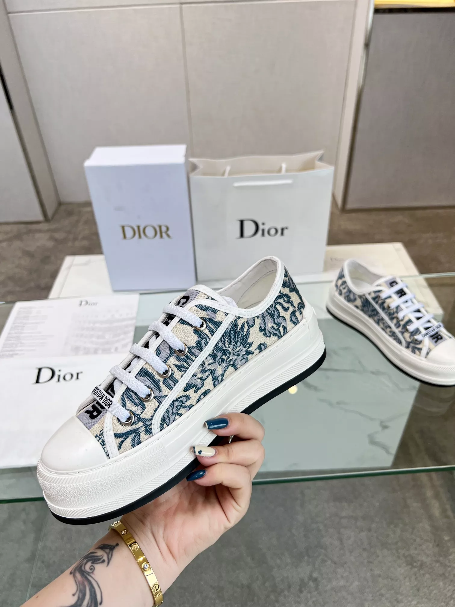 UrbanStyle 2227 Christian Dior Casual Shoes For Women