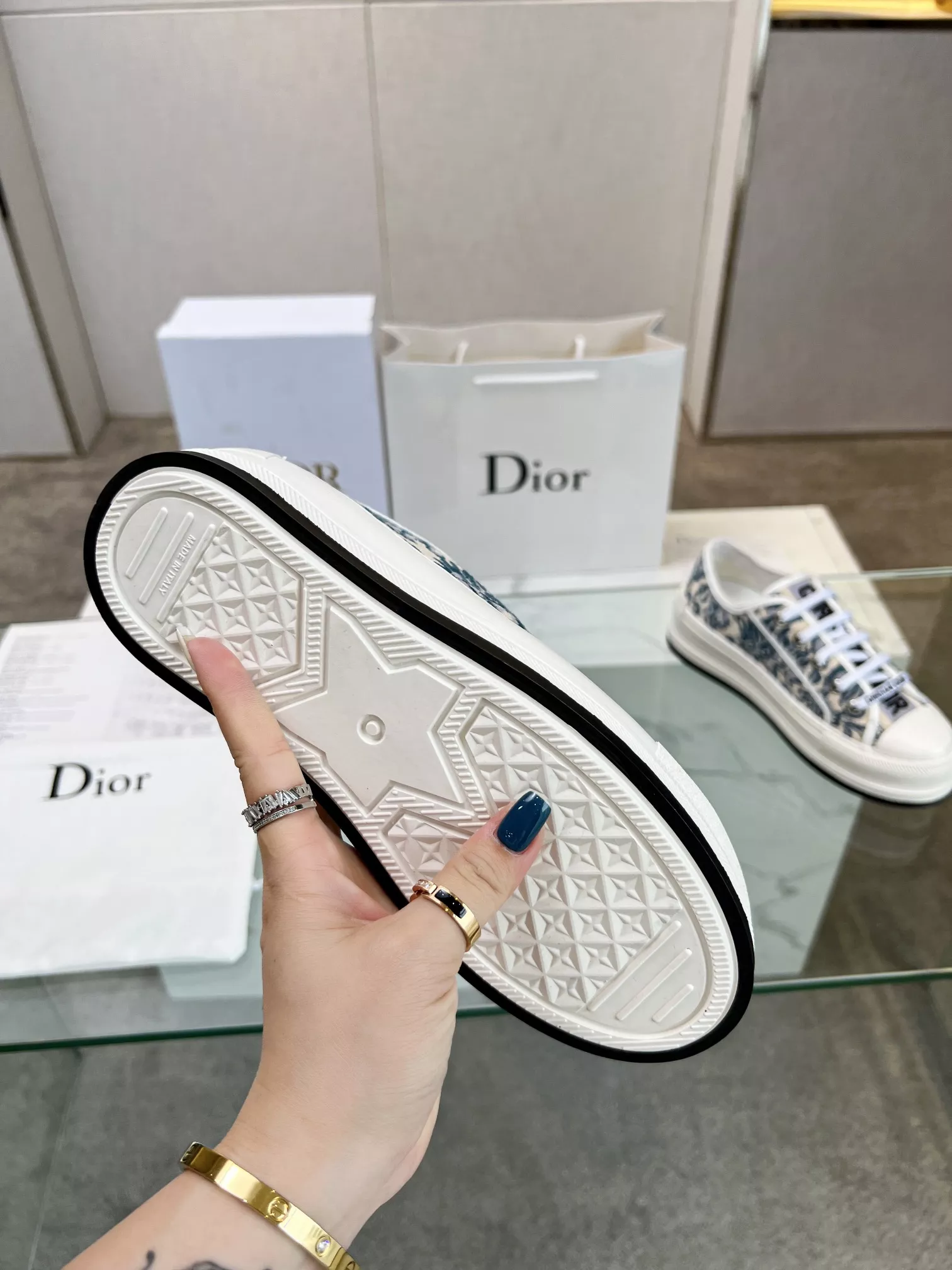 UrbanStyle 2227 Christian Dior Casual Shoes For Women