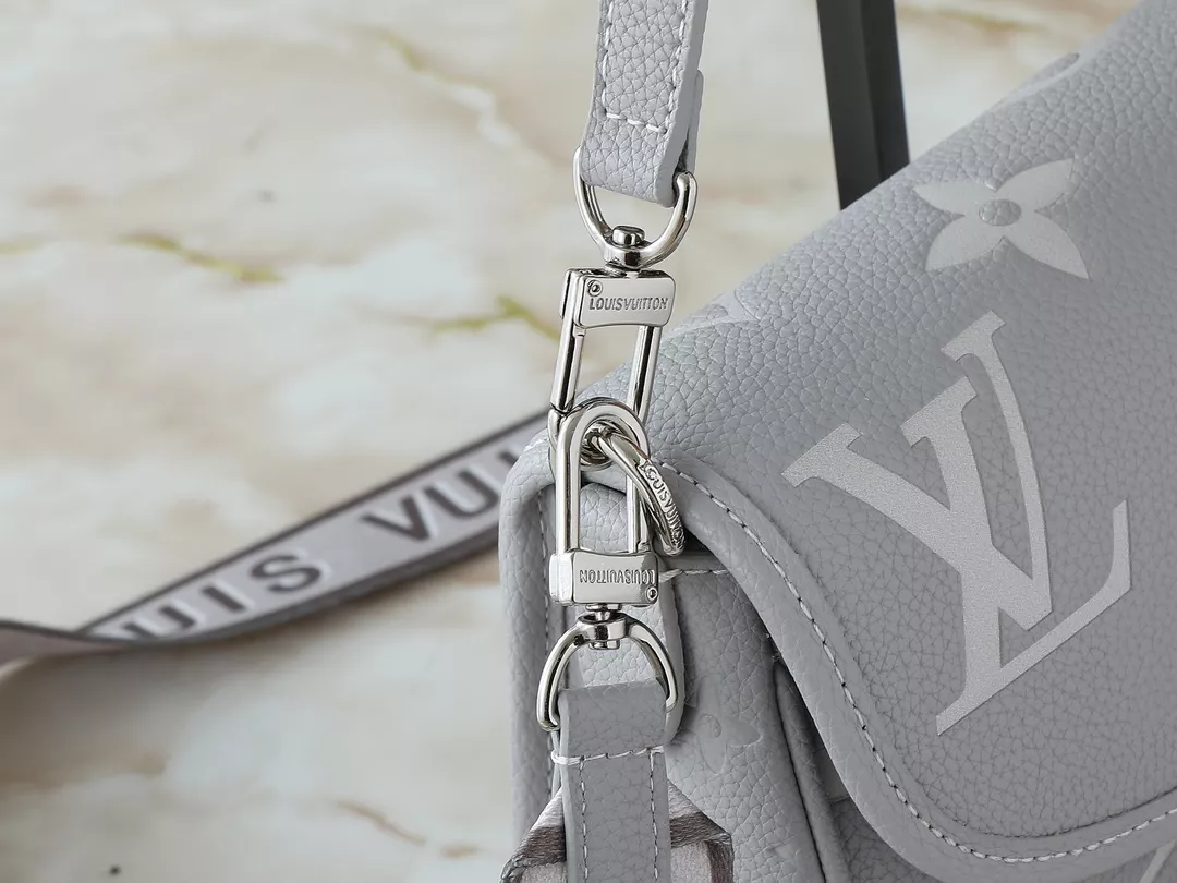 UrbanStyle 2273 Louis Vuitton Messenger Bags For Women