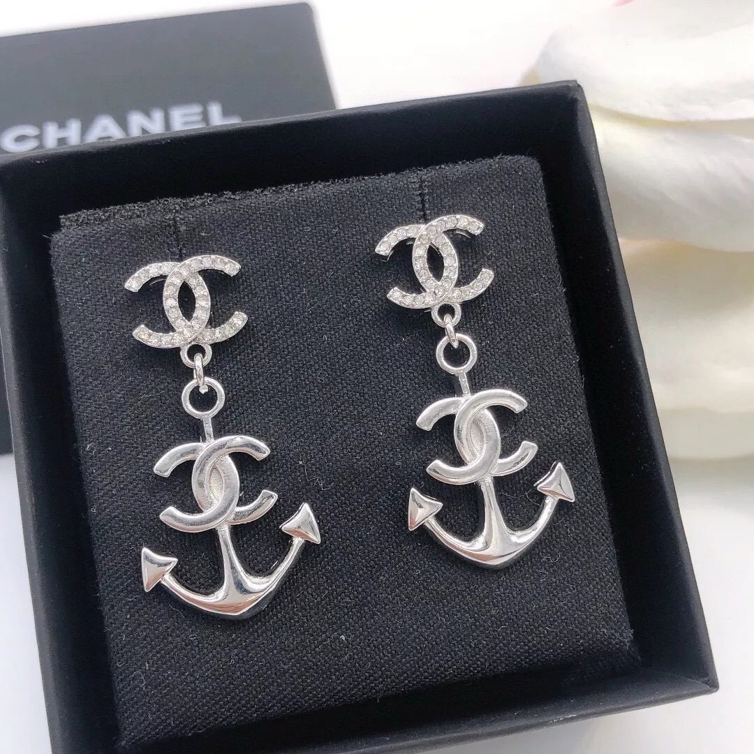 UrbanStyle 2357 Chanel Earrings For Women