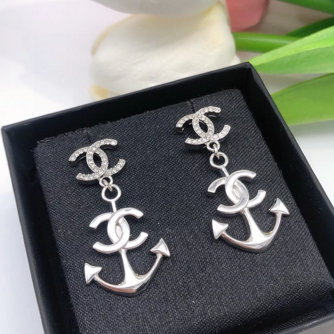 UrbanStyle 2357 Chanel Earrings For Women