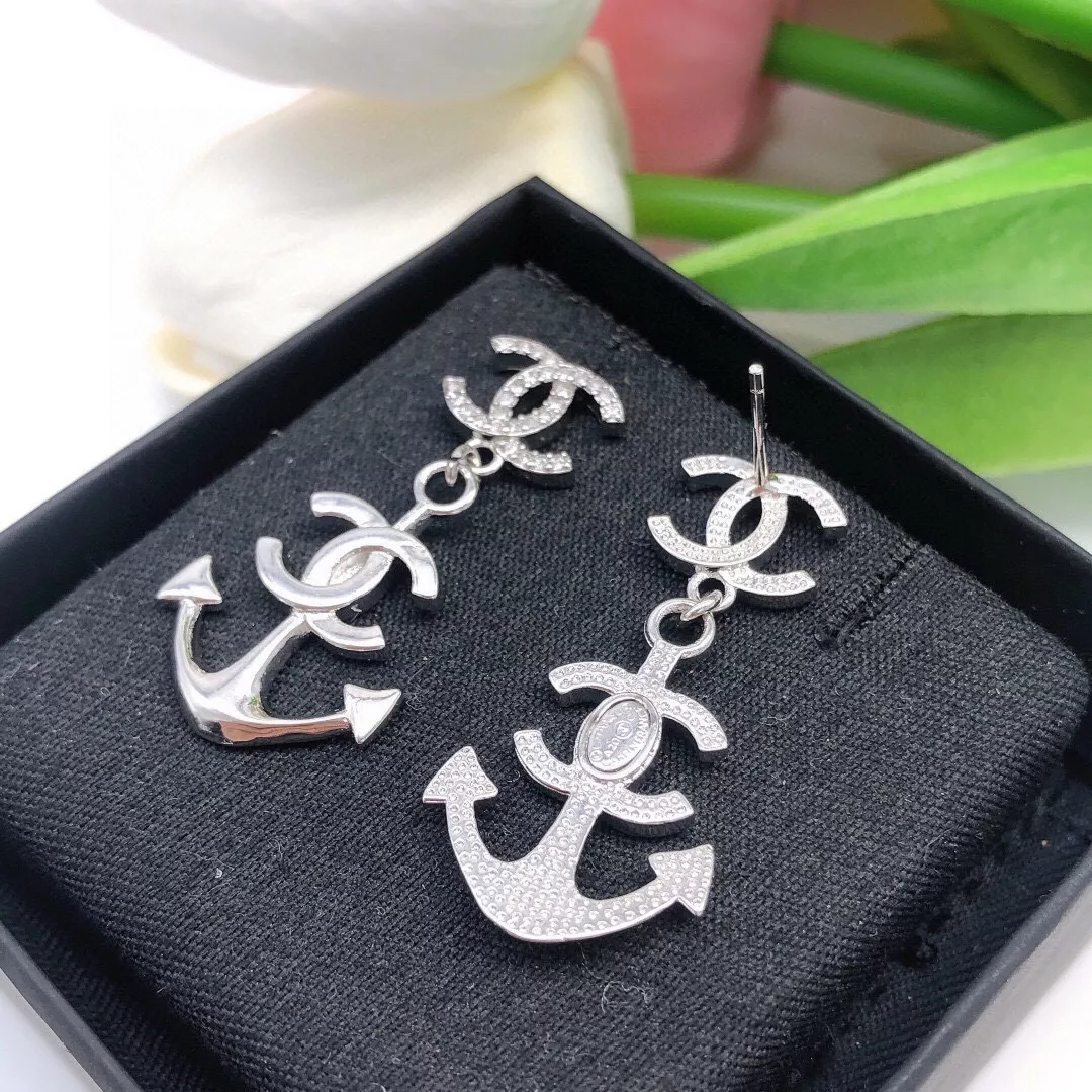 UrbanStyle 2357 Chanel Earrings For Women