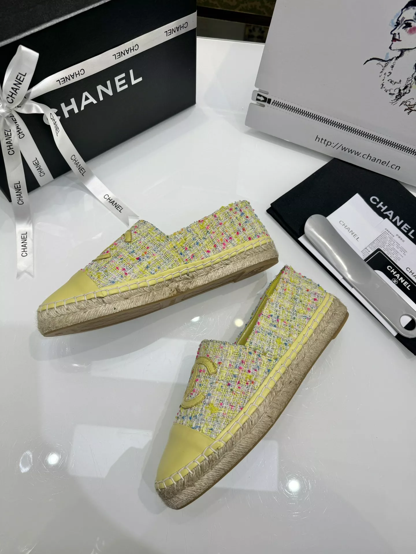 UrbanStyle 2455 Chanel Flat Shoes For Women