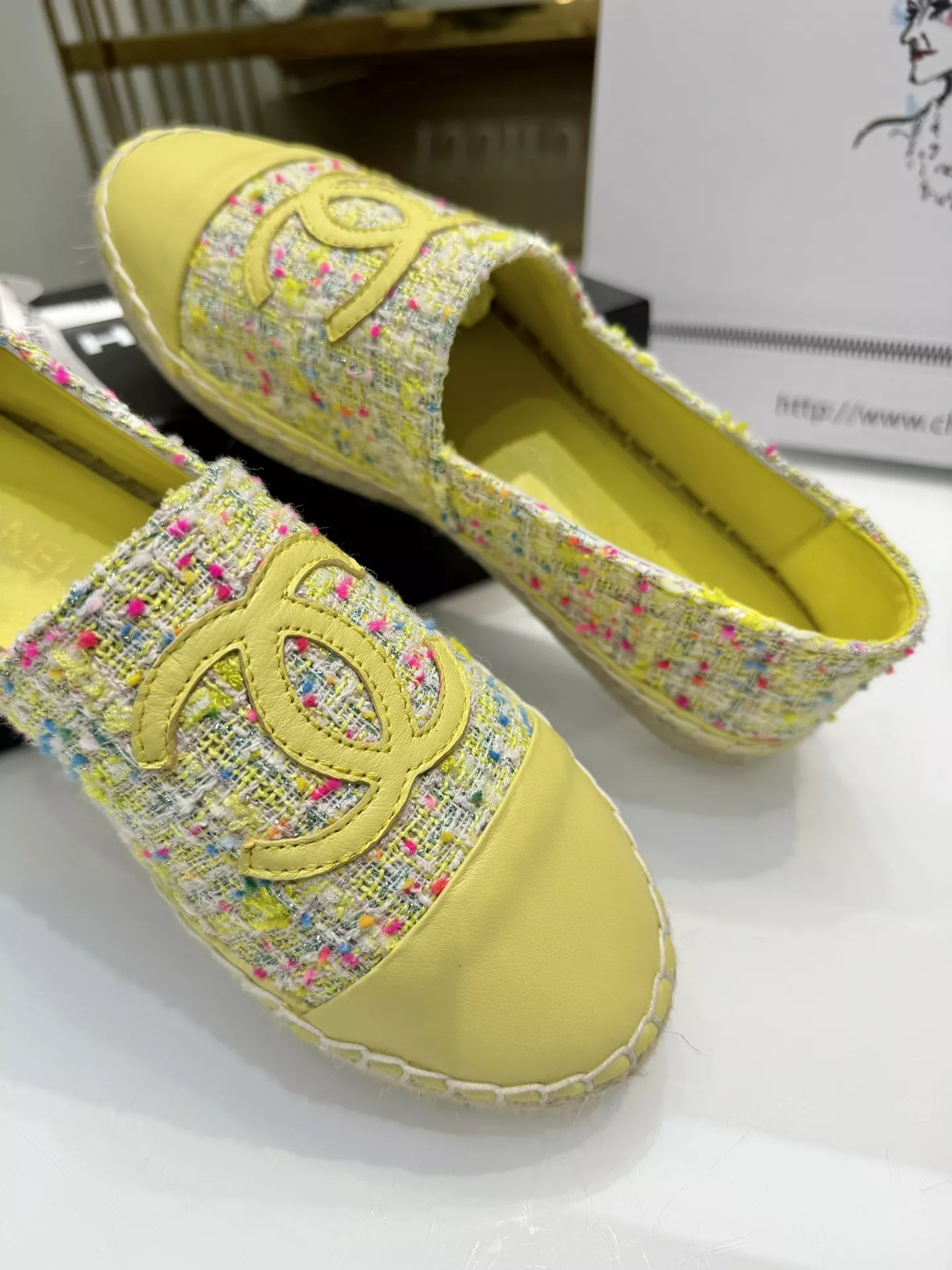 UrbanStyle 2455 Chanel Flat Shoes For Women