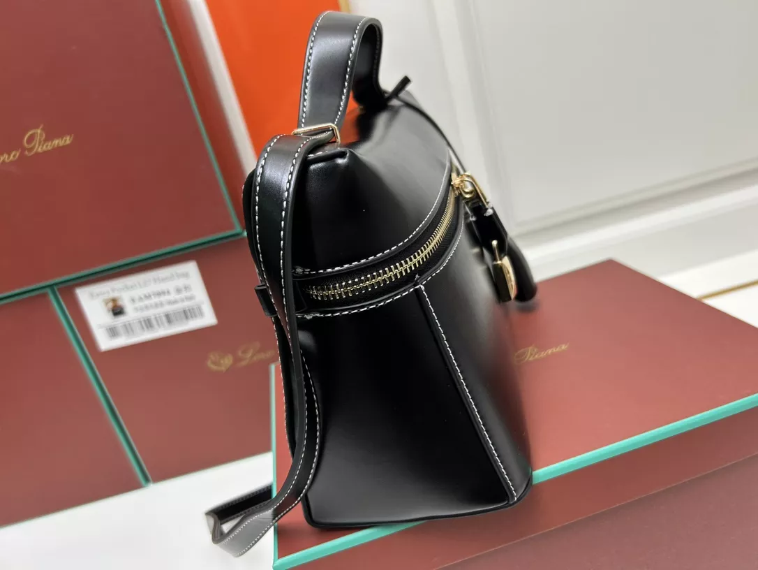 UrbanStyle 2571 Loro Piana AAA Quality Messenger Bags For Women