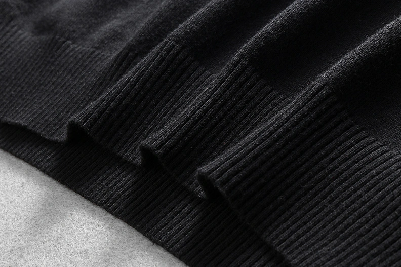 UrbanStyle 2602 Fendi Sweaters Long Sleeved For Men