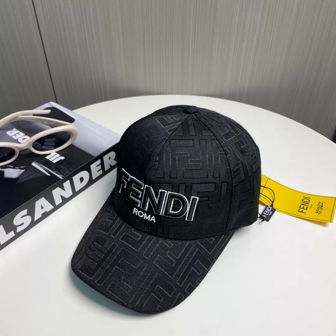 UrbanStyle 2617 Fendi Caps