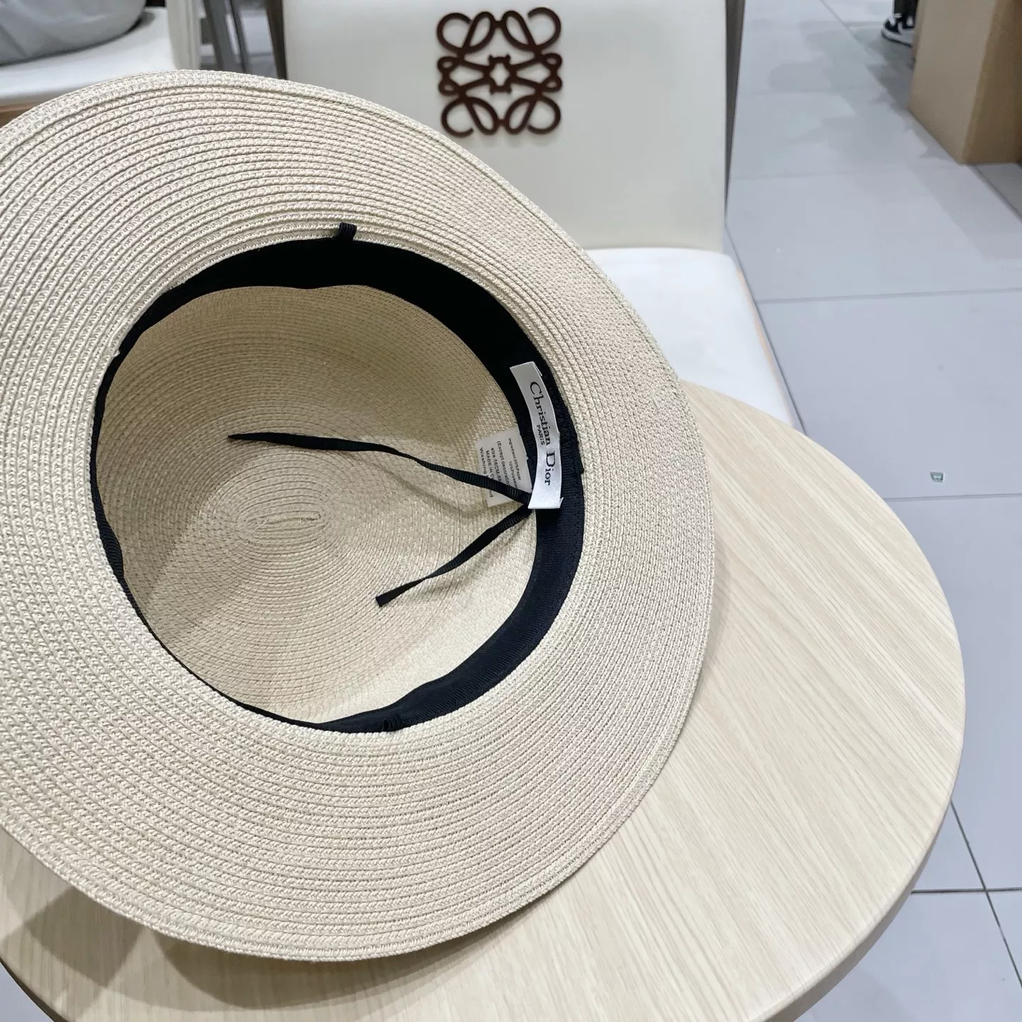 UrbanStyle 2850 Christian Dior Caps