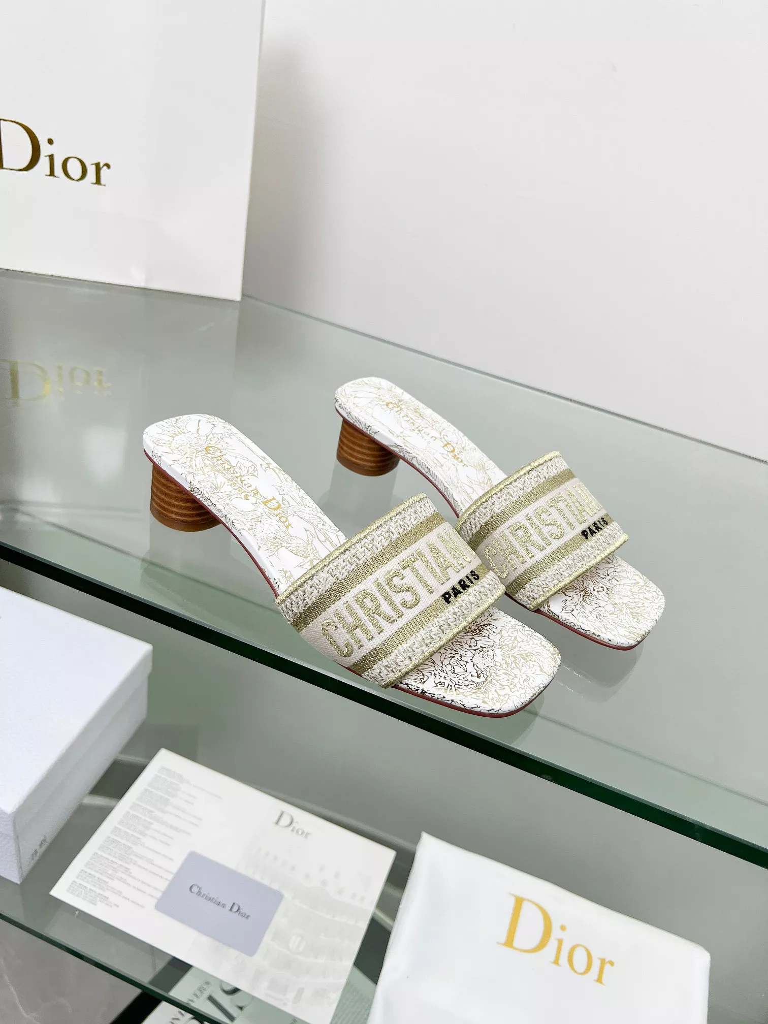 UrbanStyle 2859 Christian Dior Slippers For Women