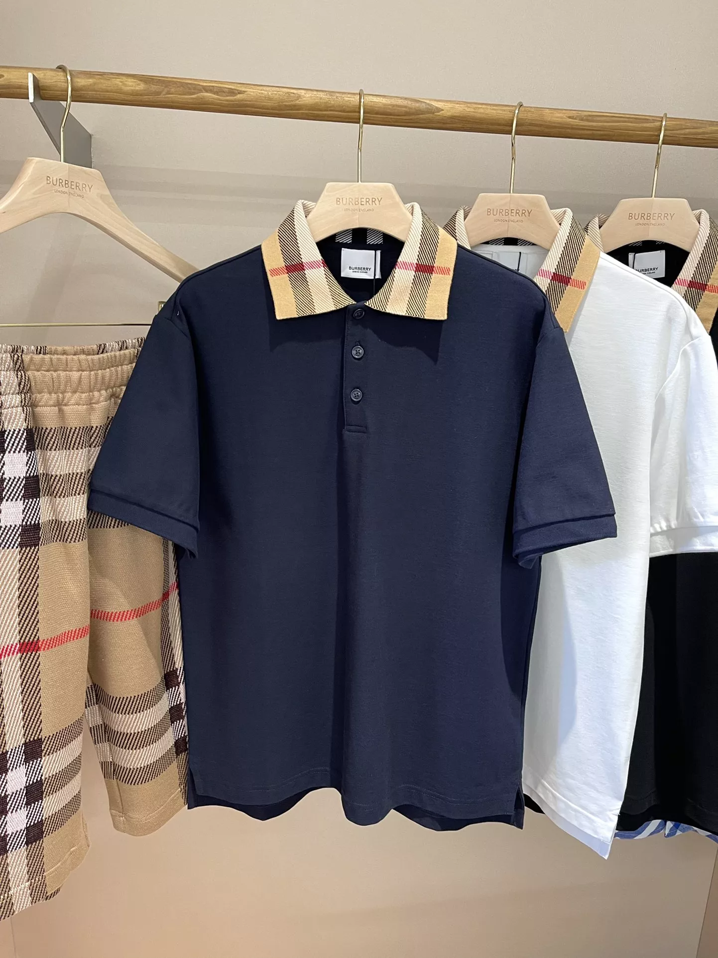UrbanStyle 3131 Burberry T-Shirts Short Sleeved For Unisex