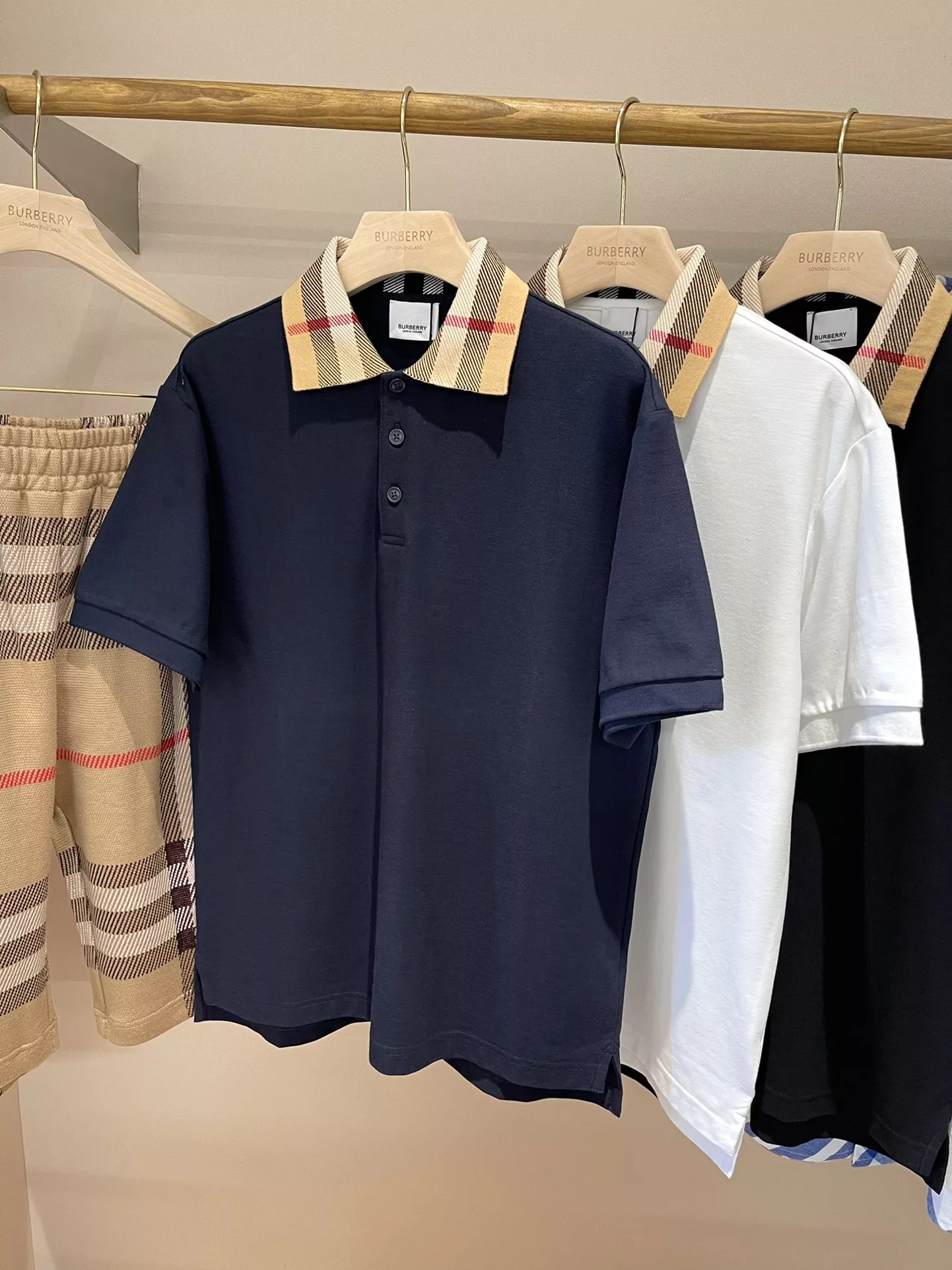 UrbanStyle 3131 Burberry T-Shirts Short Sleeved For Unisex