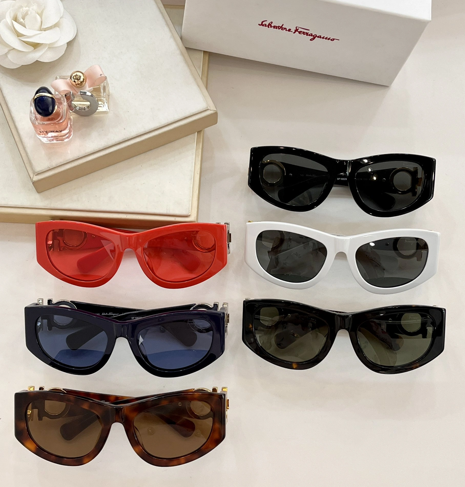 UrbanStyle 3197 Salvatore Ferragamo AAA Quality Sunglasses