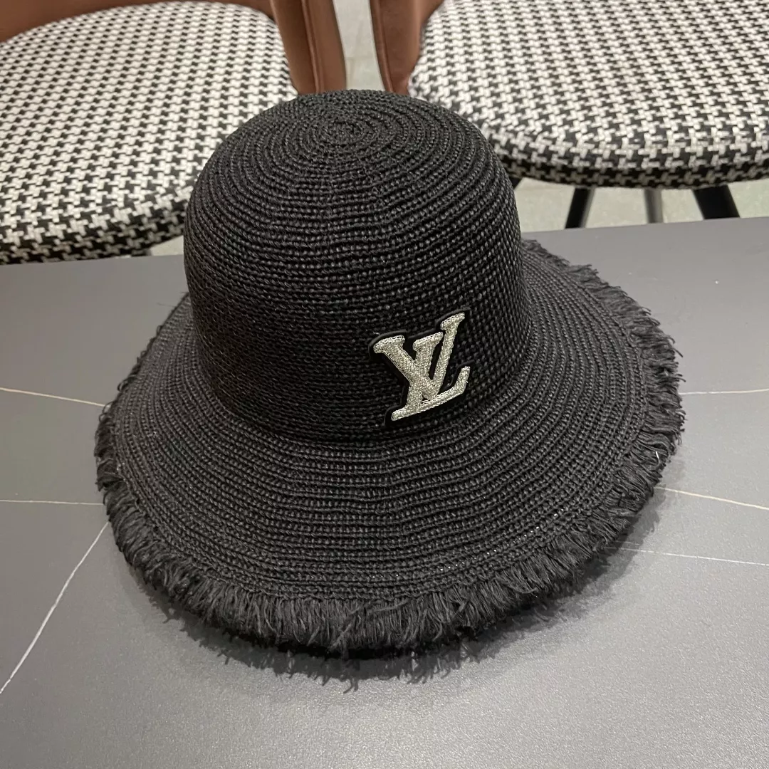 UrbanStyle 320 Louis Vuitton LV Caps
