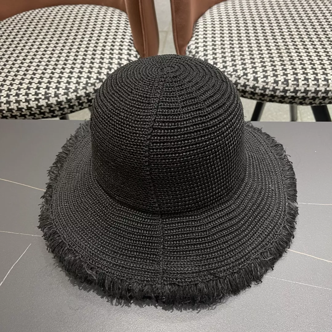UrbanStyle 320 Louis Vuitton LV Caps