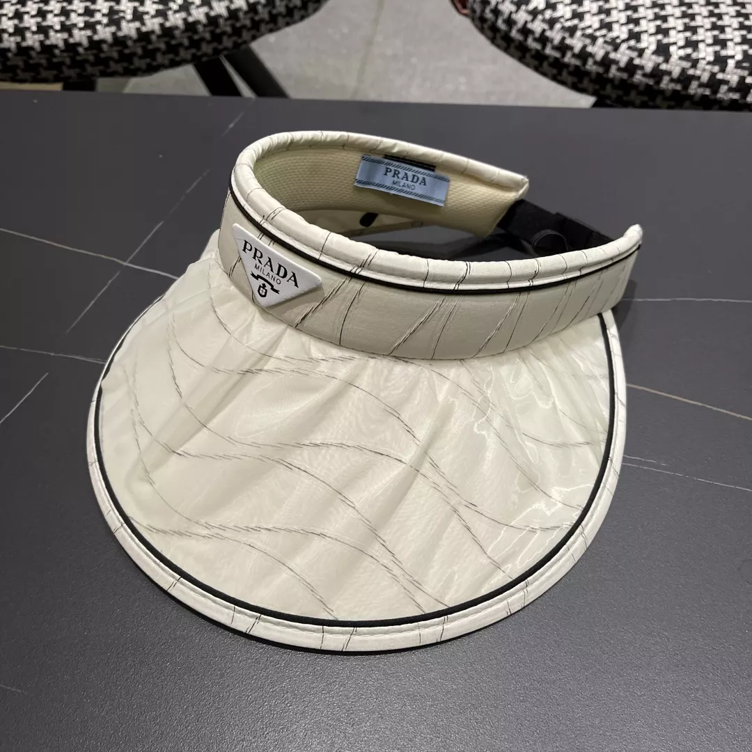 UrbanStyle 329 Prada Caps