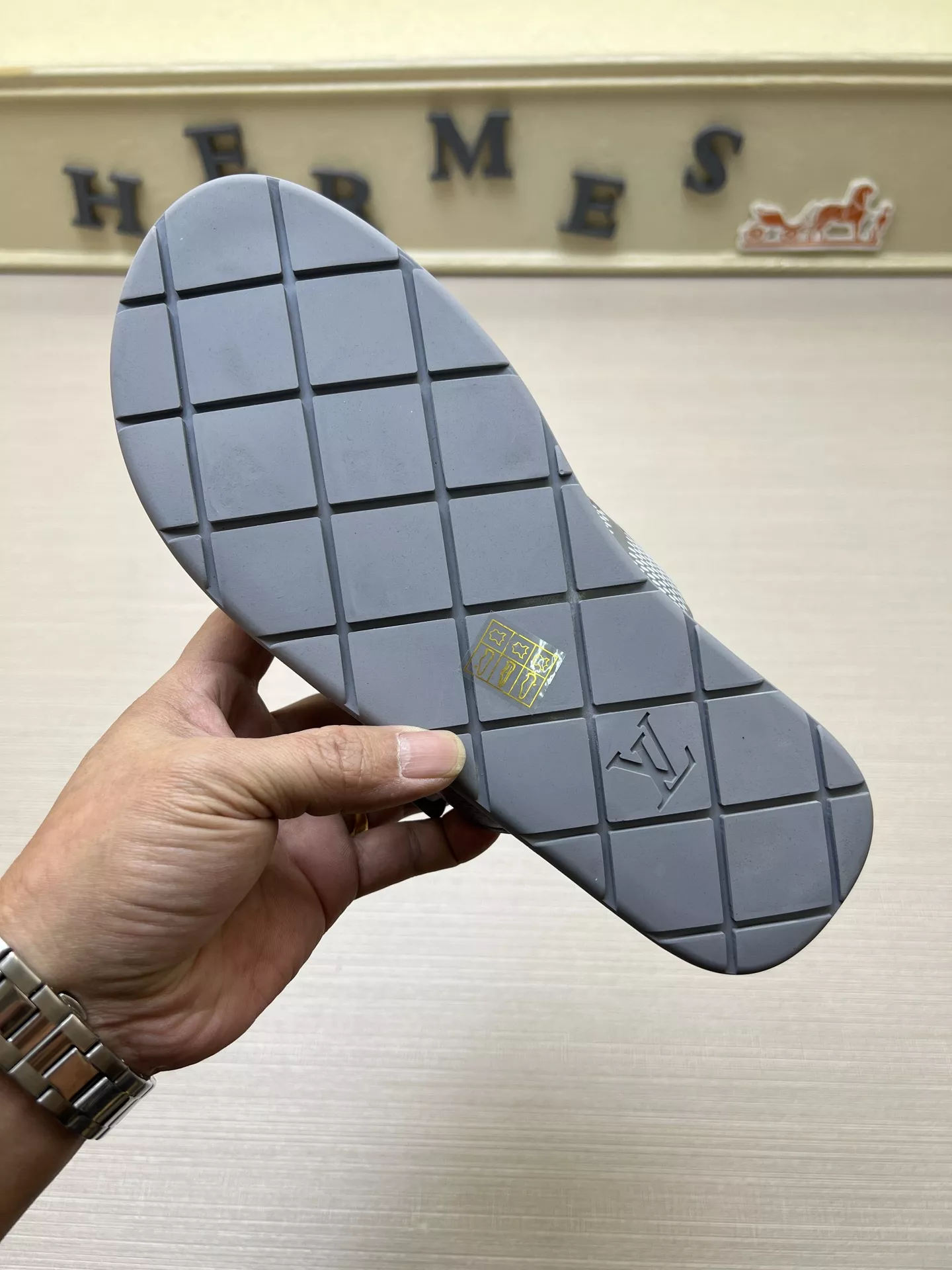 UrbanStyle 3393 Louis Vuitton Slippers For Men