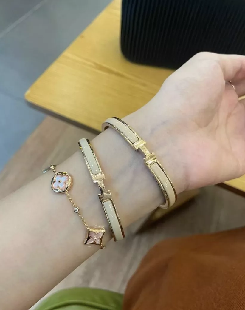 UrbanStyle 3412 Hermes Bracelets