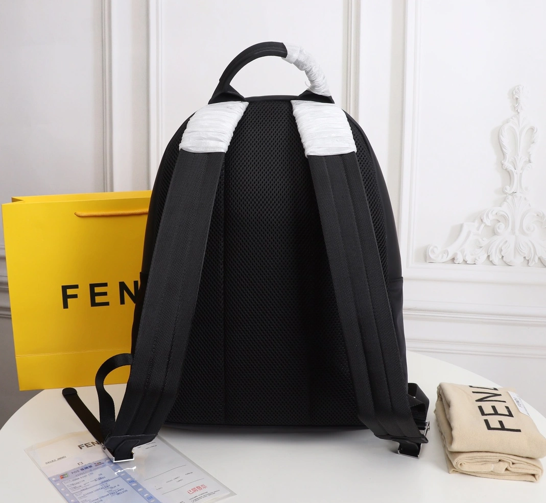 UrbanStyle 3453 Fendi AAA Man Backpacks