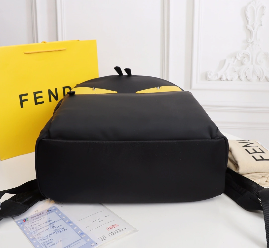 UrbanStyle 3453 Fendi AAA Man Backpacks
