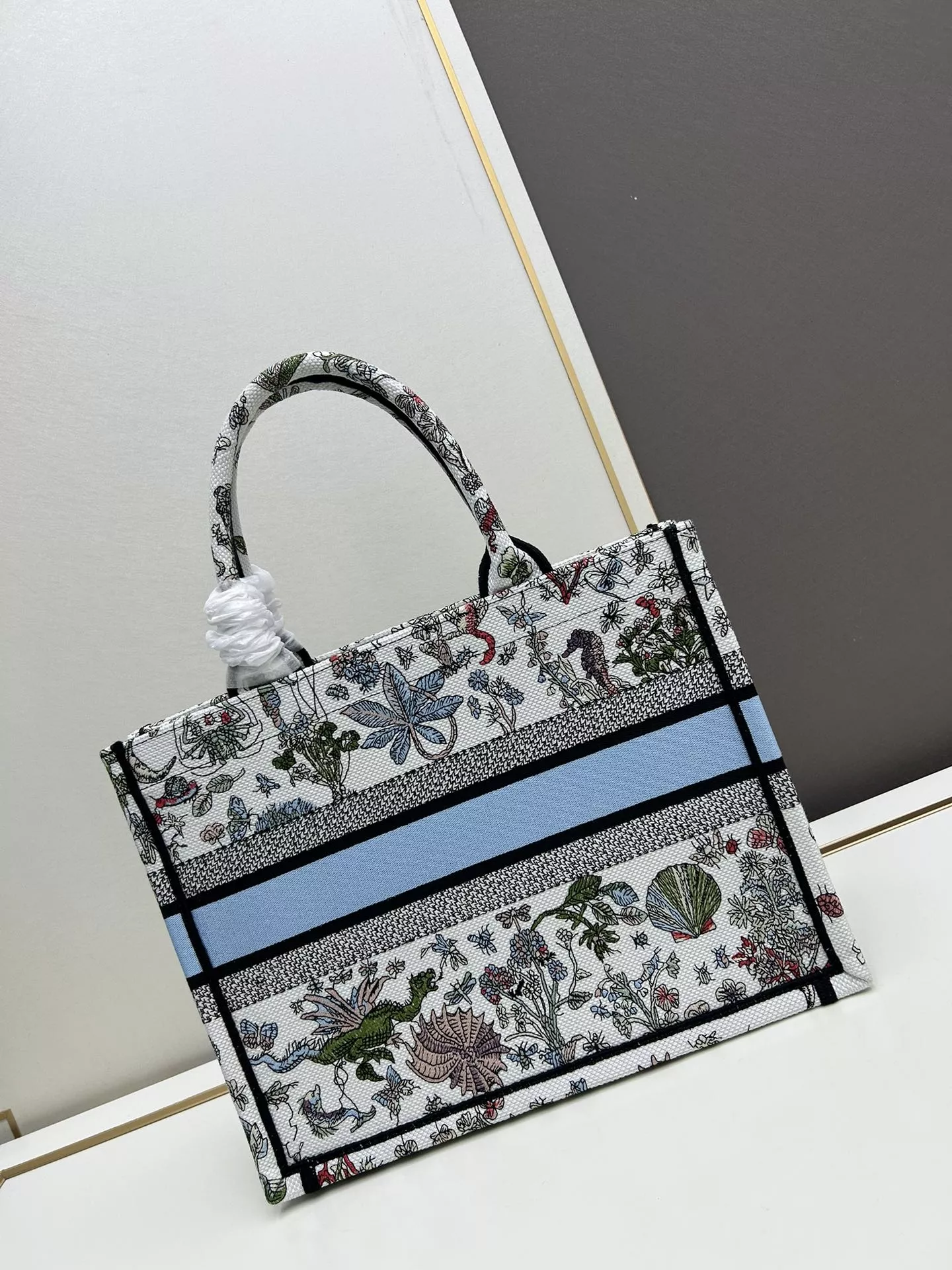 UrbanStyle 3524 Christian Dior AAA Quality Tote-Handbags For Women