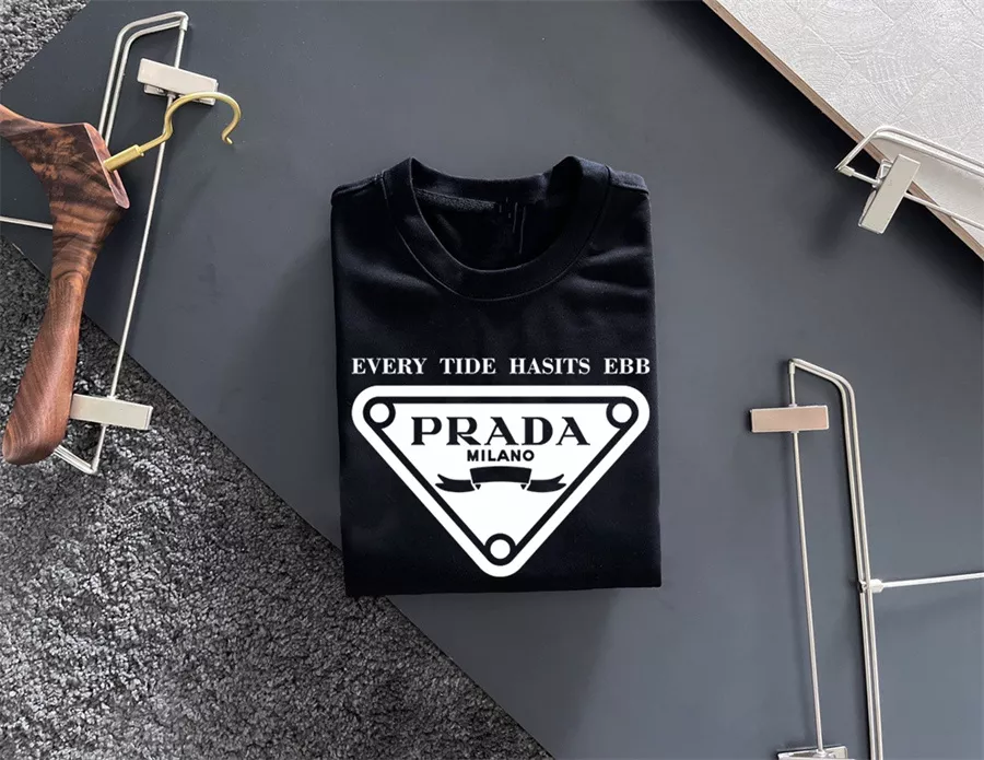 UrbanStyle 3546 Prada Hoodies Long Sleeved For Men