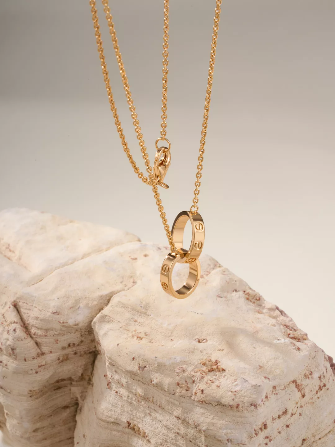 UrbanStyle 3553 Cartier Necklaces