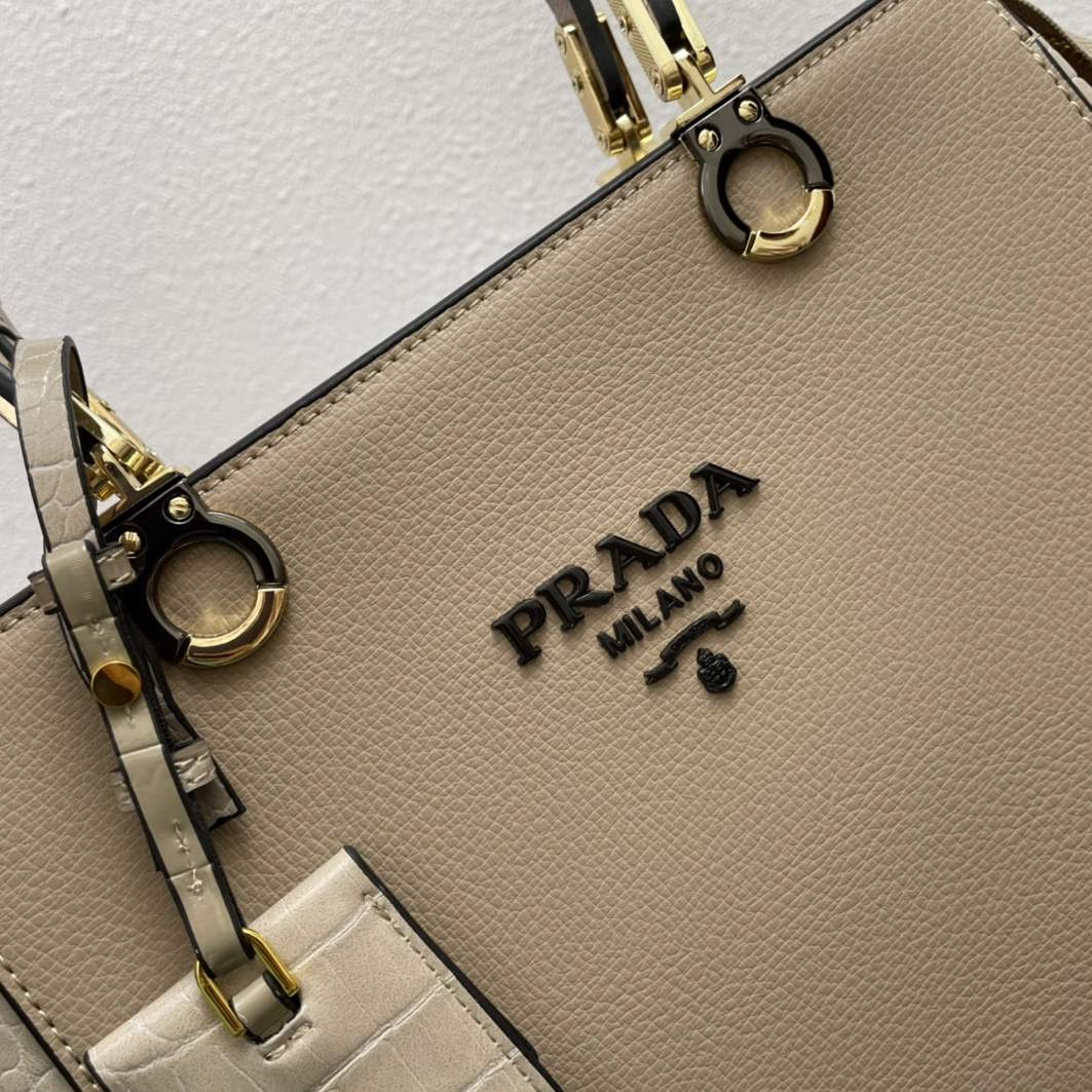 UrbanStyle 3631 Prada AAA Quality Handbags For Women
