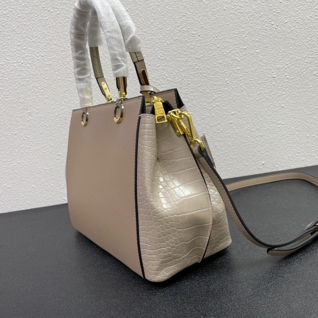 UrbanStyle 3631 Prada AAA Quality Handbags For Women