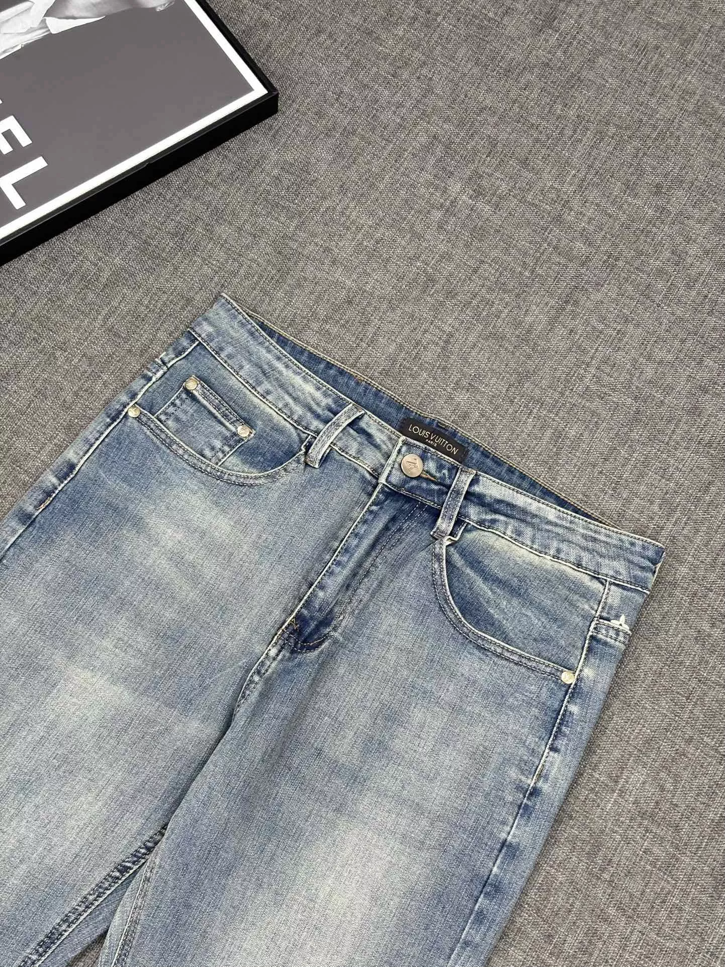 UrbanStyle 3641 Louis Vuitton LV Jeans For Men
