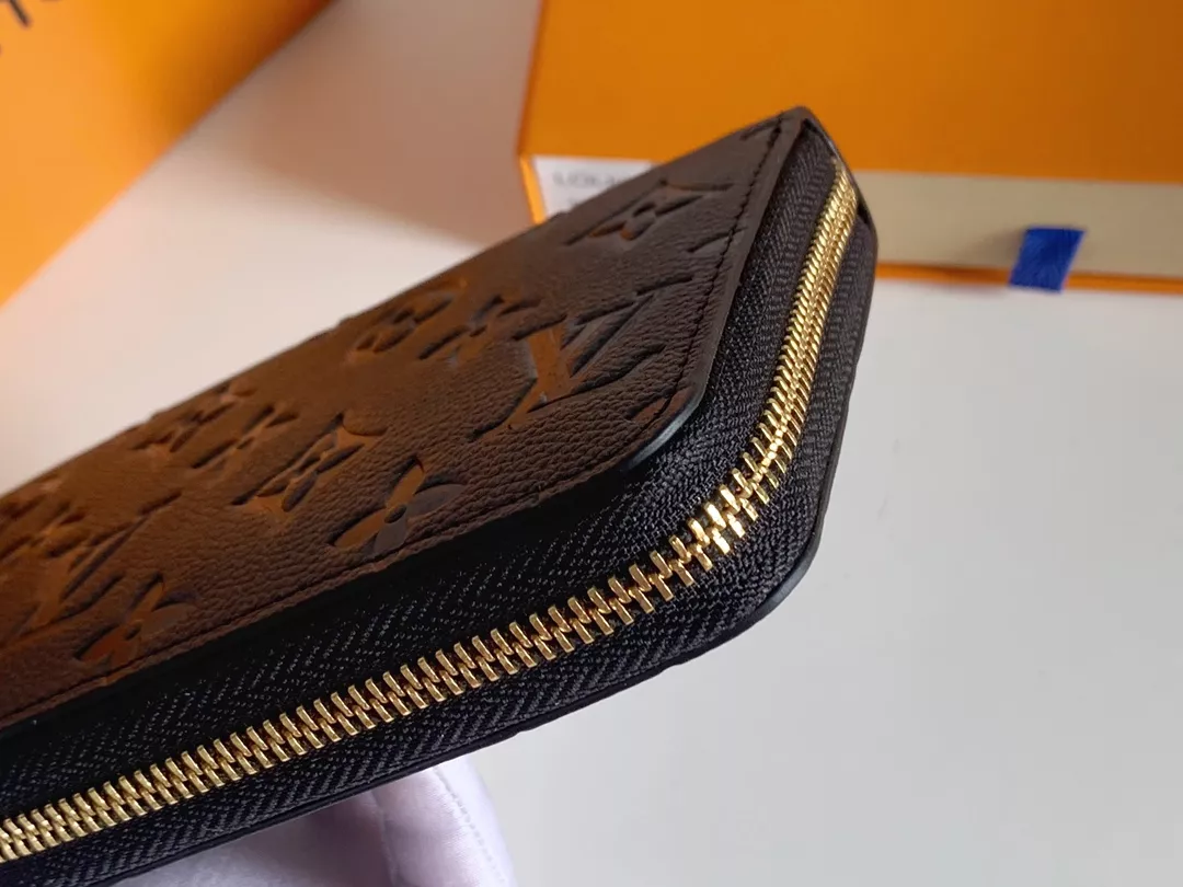 UrbanStyle 3740 Louis Vuitton LV Wallets
