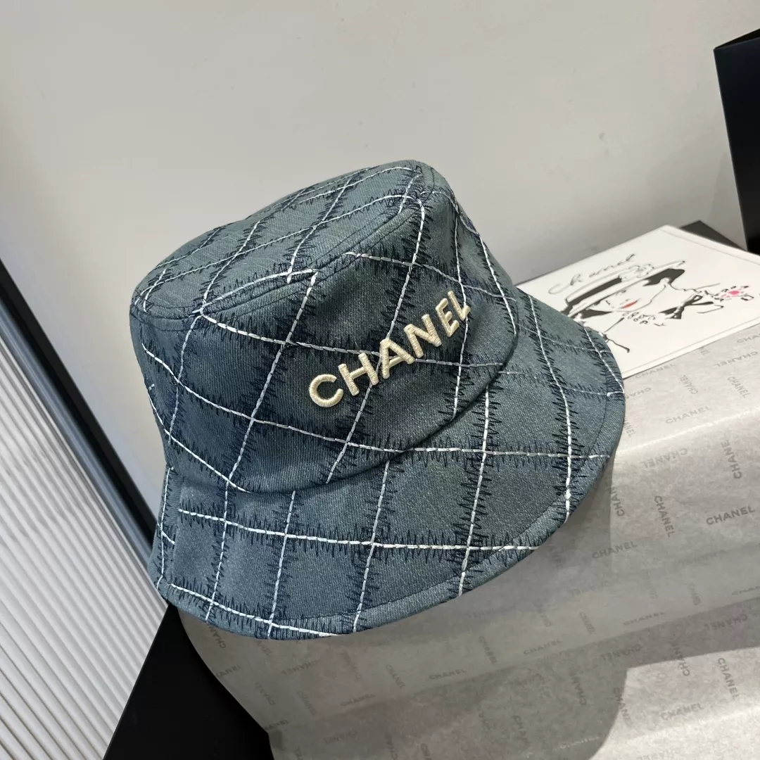 UrbanStyle 3842 Chanel Caps