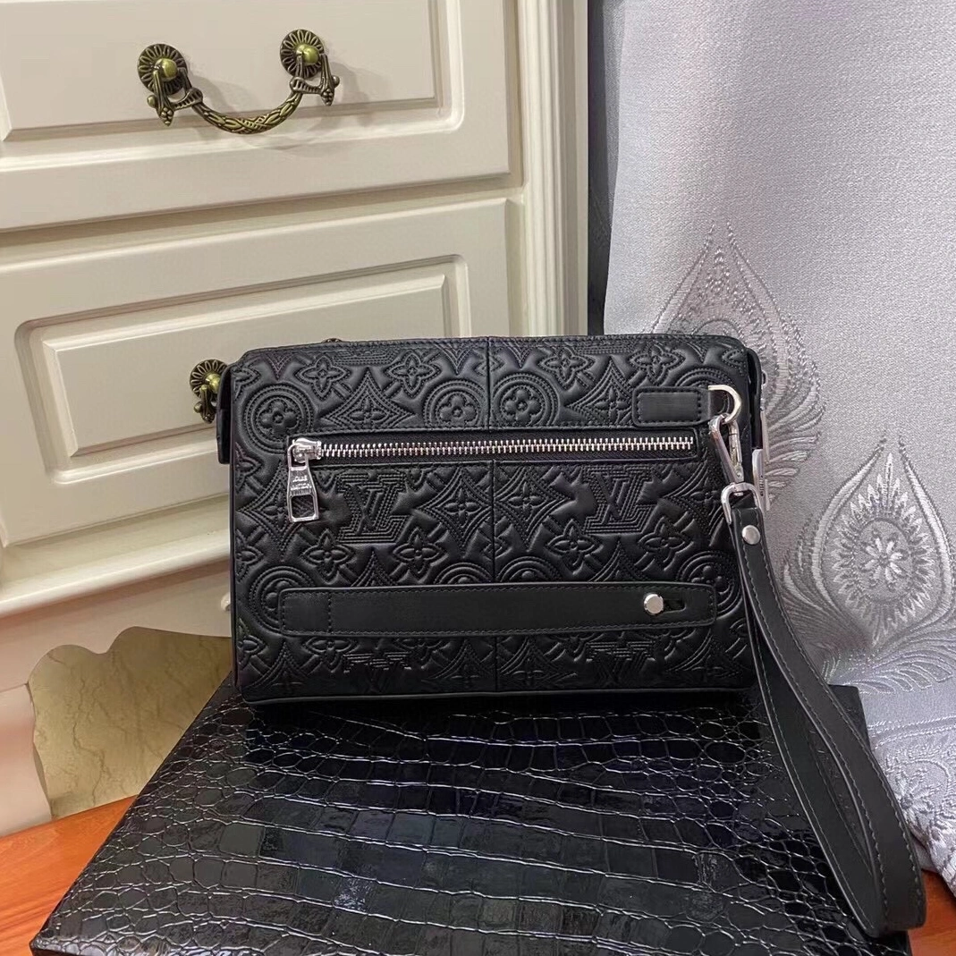 UrbanStyle 4009 Louis Vuitton AAA Man Wallets