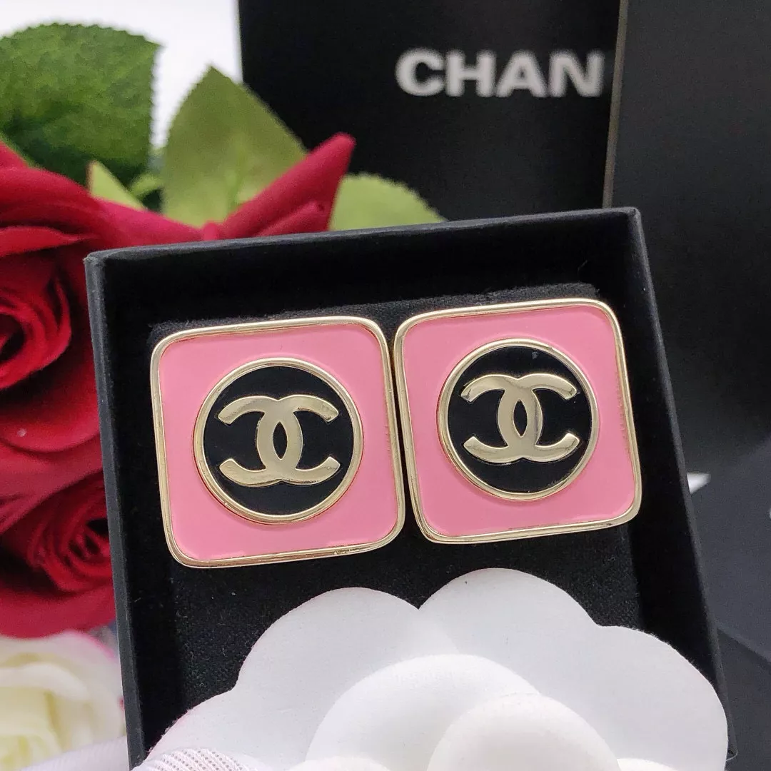 UrbanStyle 4320 Chanel Earrings For Women