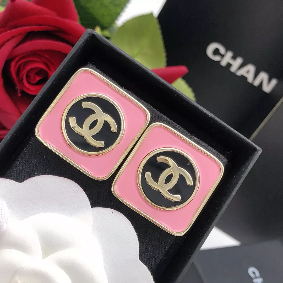 UrbanStyle 4320 Chanel Earrings For Women