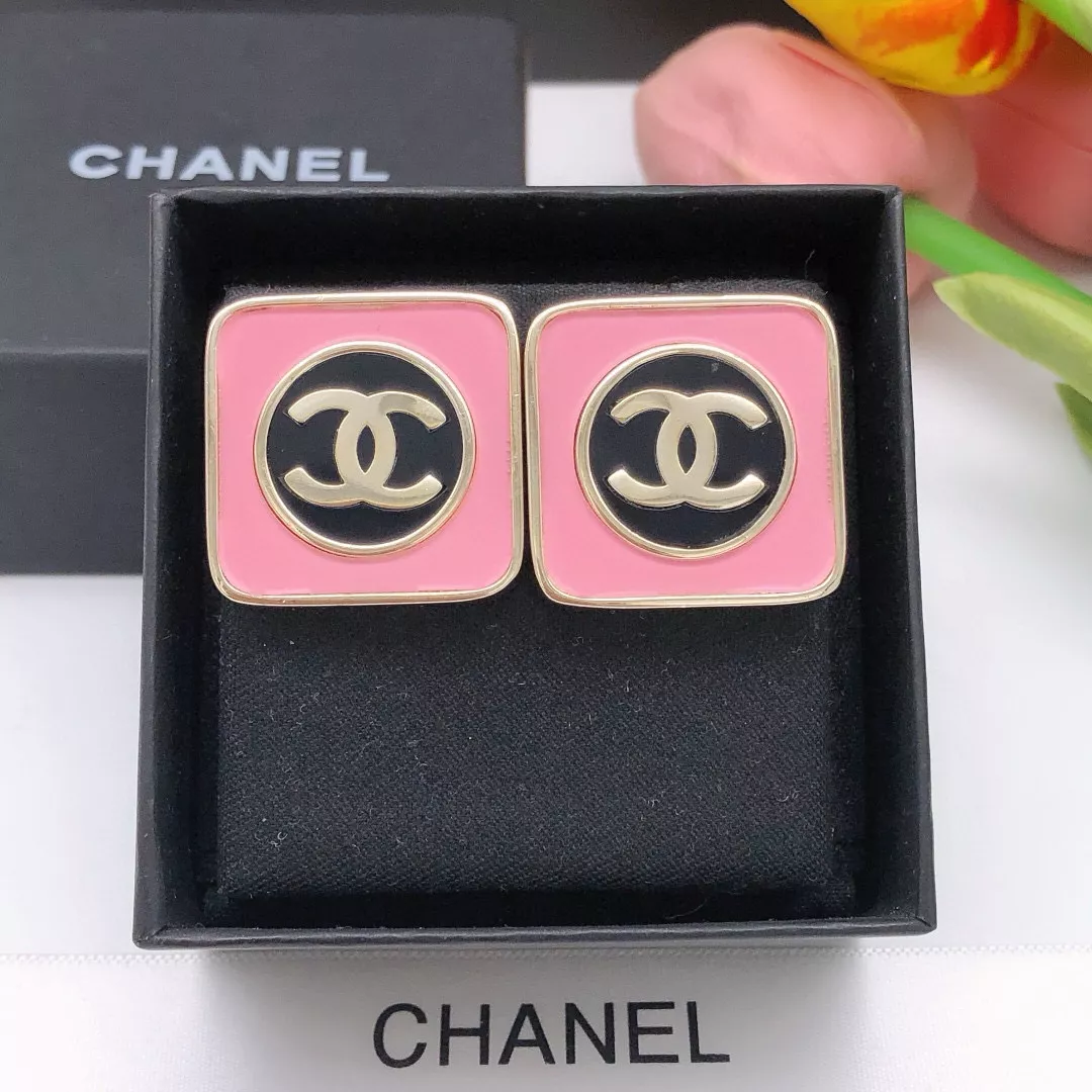 UrbanStyle 4320 Chanel Earrings For Women
