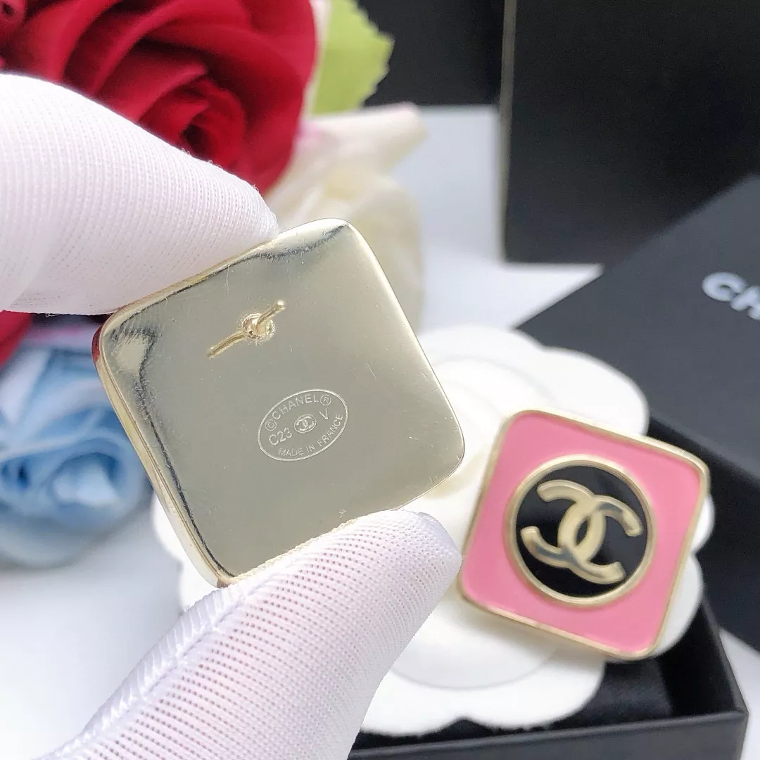 UrbanStyle 4320 Chanel Earrings For Women